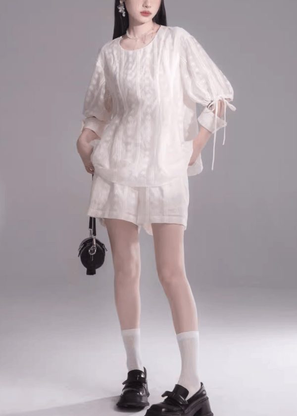 New French Apricot Top And Shorts Two Piece Set Summer For Sale - Image 3