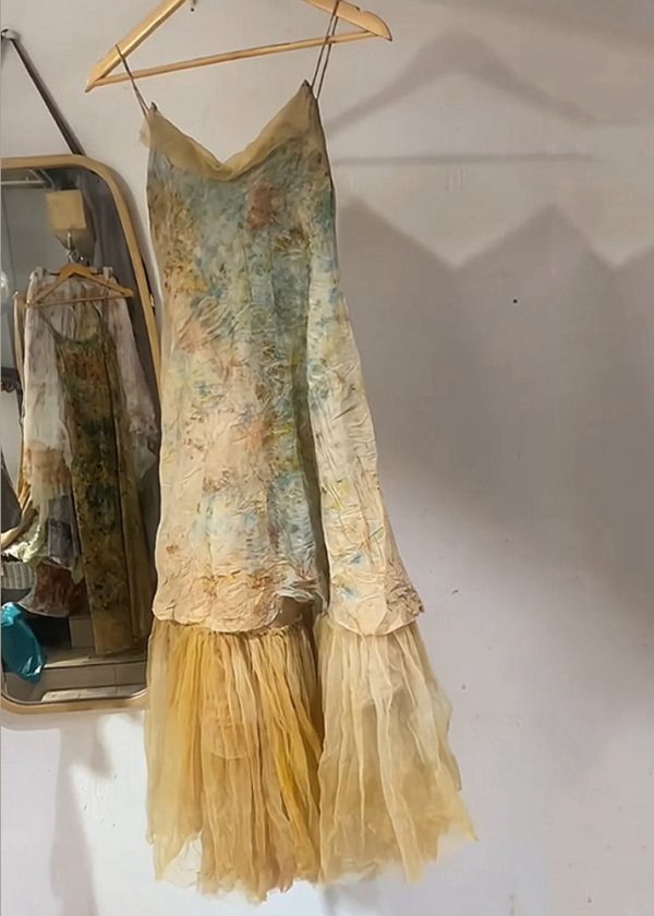New Yellow V Neck Tulle Patchwork Spaghetti Strap Dress Sleeveless Online now - Image 2